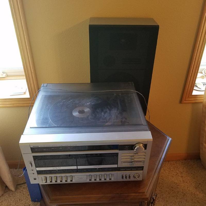 lot 6948 image: Stereo  Record Player - Sears