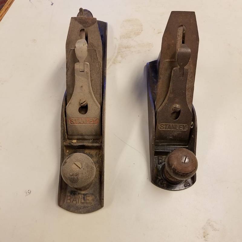 lot 7041 image: Stanley Bailey number 4 in Stanley Bailey number 5 wood plane