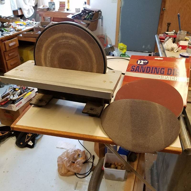 lot 7079 image: Disc Sander - 12 in with extra abrasives