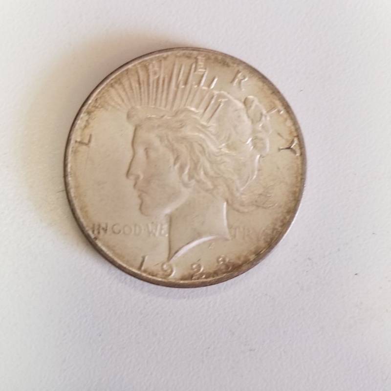 lot 7178 image: 1923 d Silver peace dollar