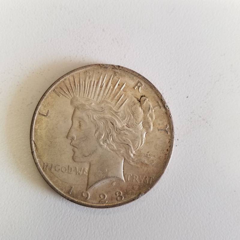 lot 7182 image: 1923 d silver peace dollar