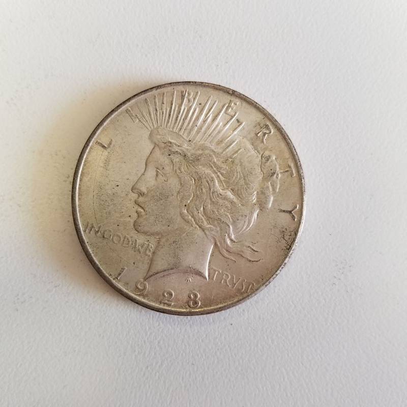 lot 7188 image: 1923 D Silver peace dollar