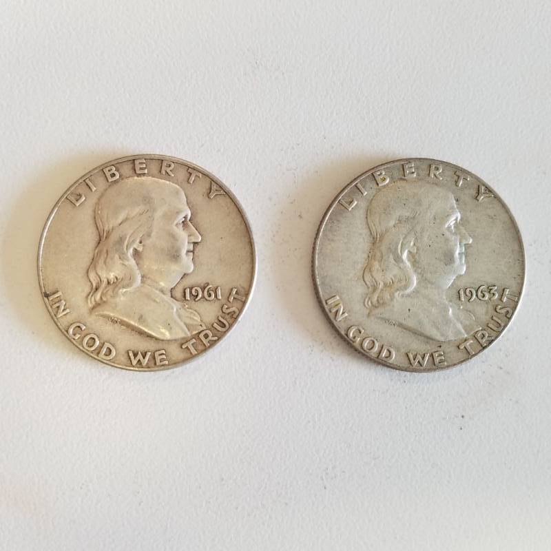lot 7189 image: 2 Franklin half dollars - 1961 D, 1963 D