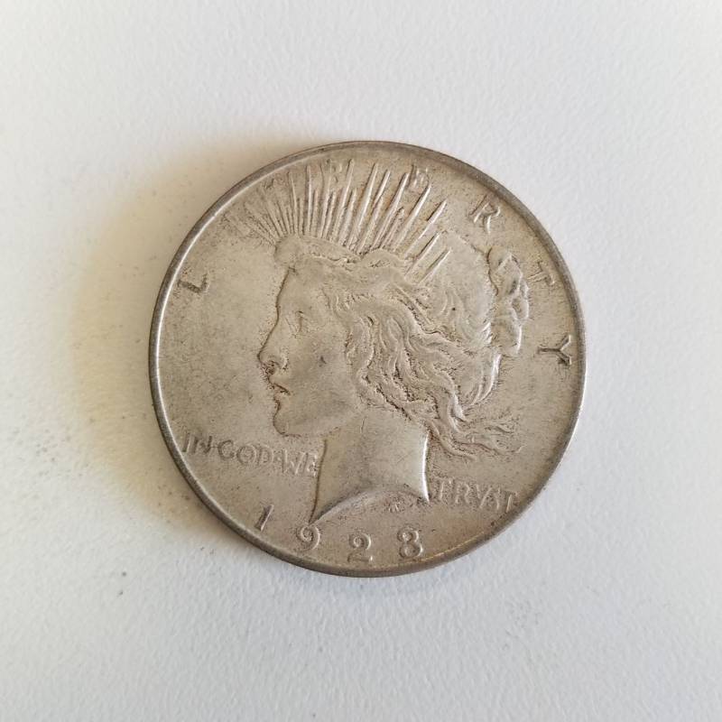 lot 7190 image: 1923 D Silver peace dollar