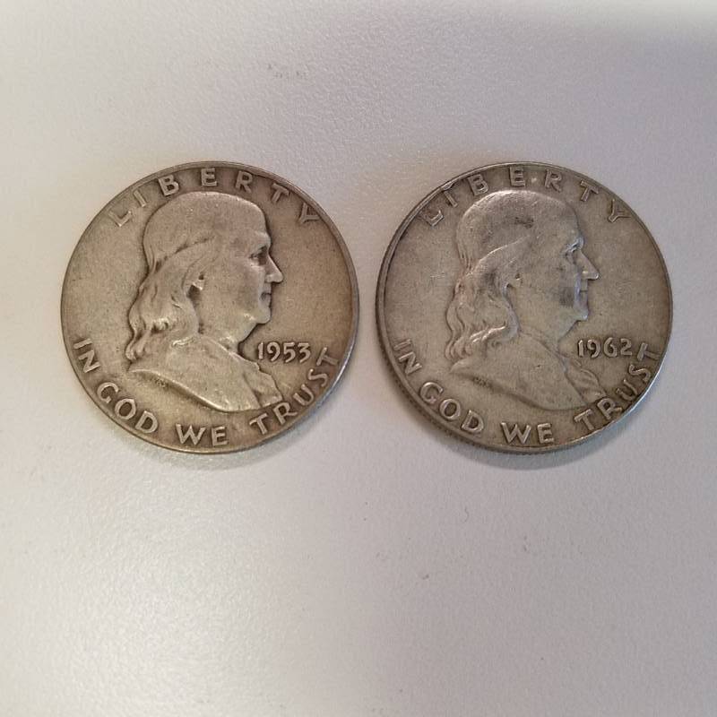 lot 7191 image: 2 Franklin half dollars - 1953 D and 1962 D