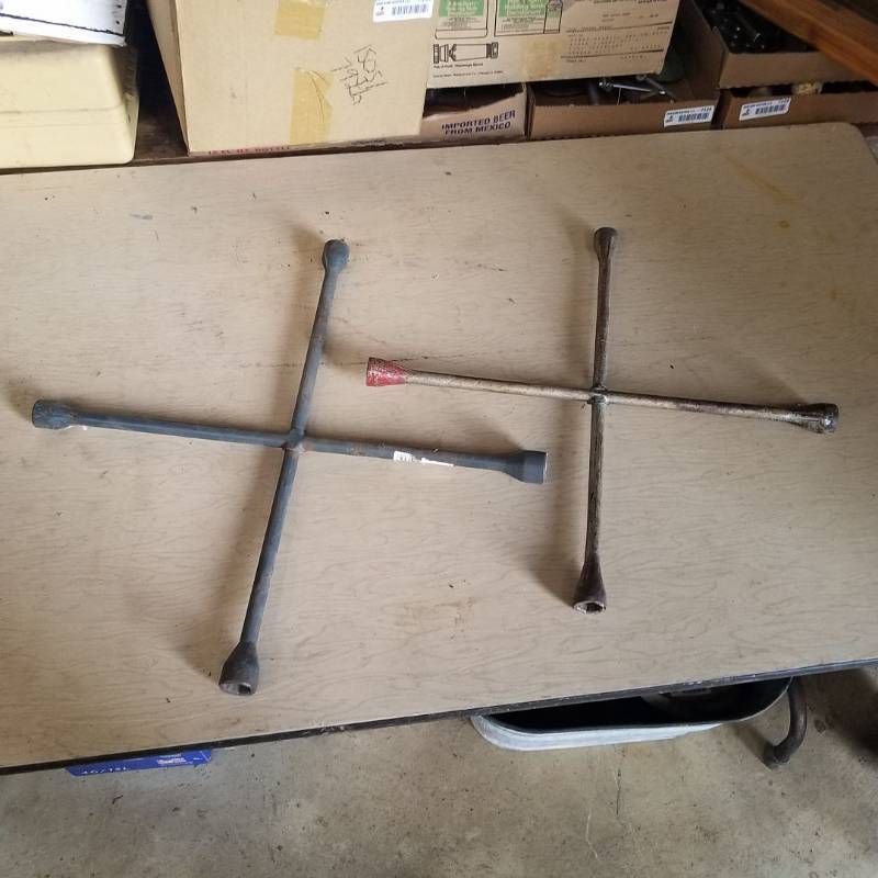 lot 7214 image: 2 4-way lug nut wrenches