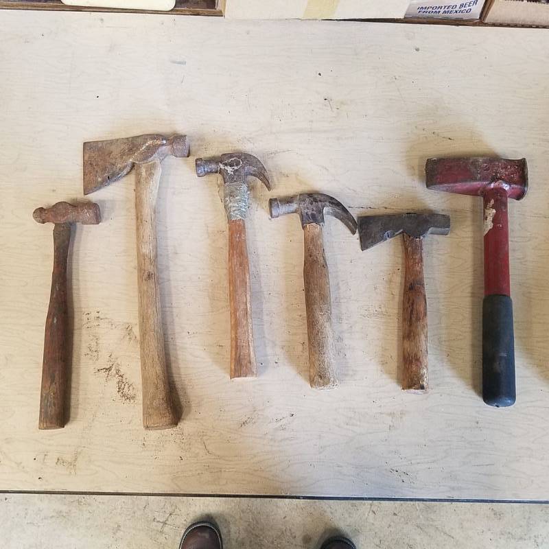 lot 7223 image: assorted Hammers and axes