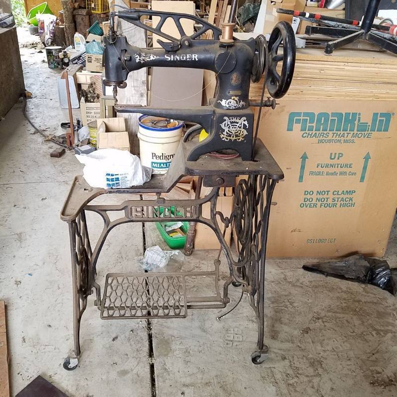 lot 7296 image: singer industrial treadle sewing machine
