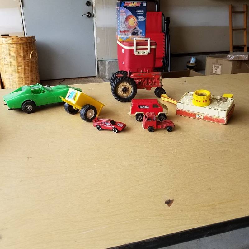 lot 7321 image: assorted toys - metal toy tractor