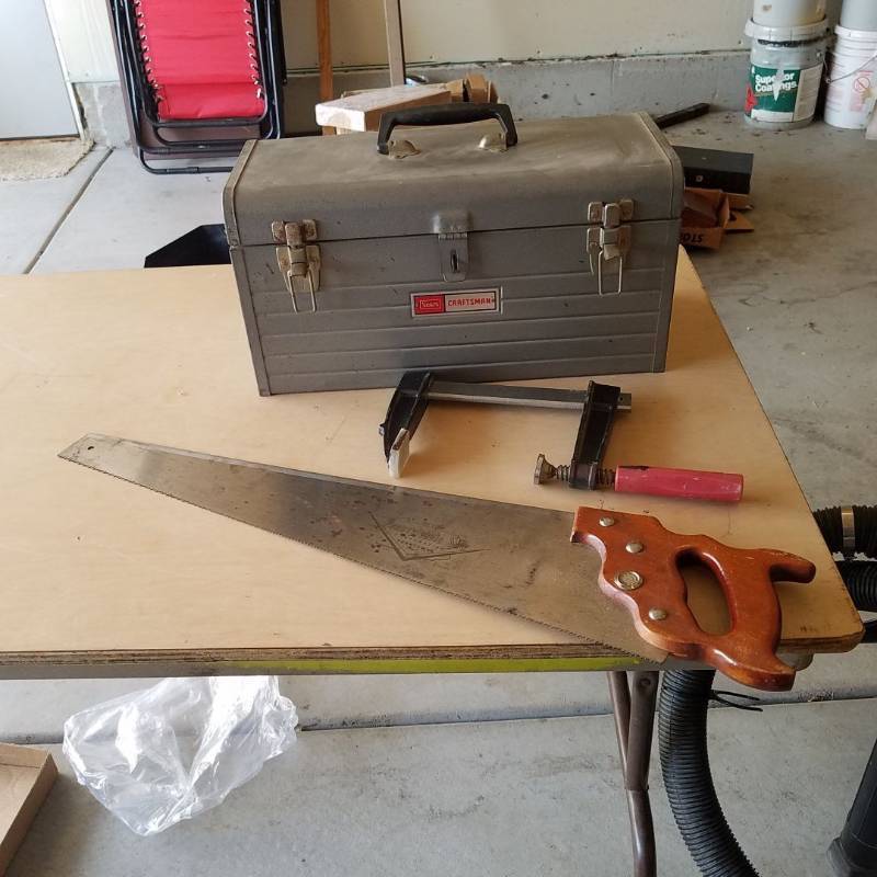 lot 7336 image: Sears Craftsman tool box, clamp, Pennsylvania Saw