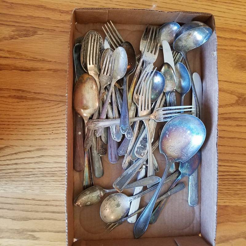 lot 7339 image: assorted silver plate