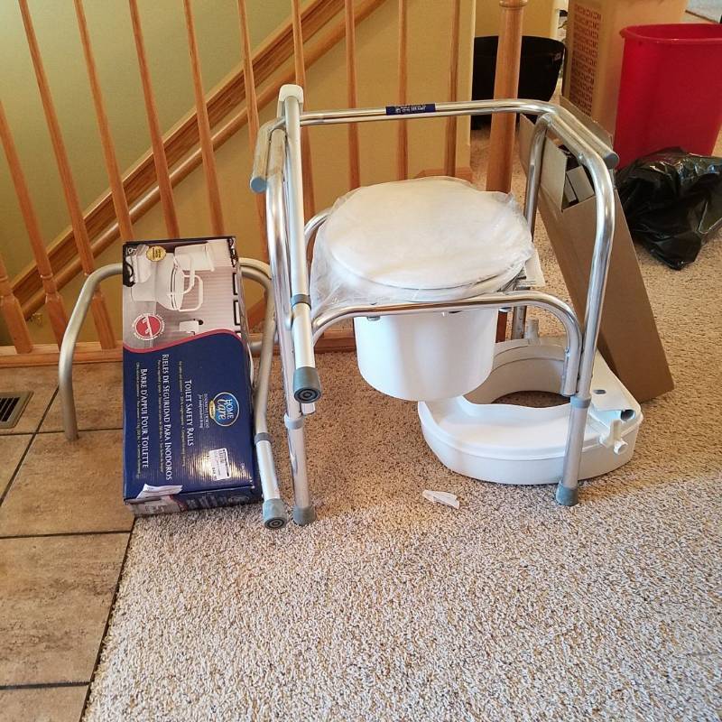 lot 7349 image: toilet seat, toilet safety rails