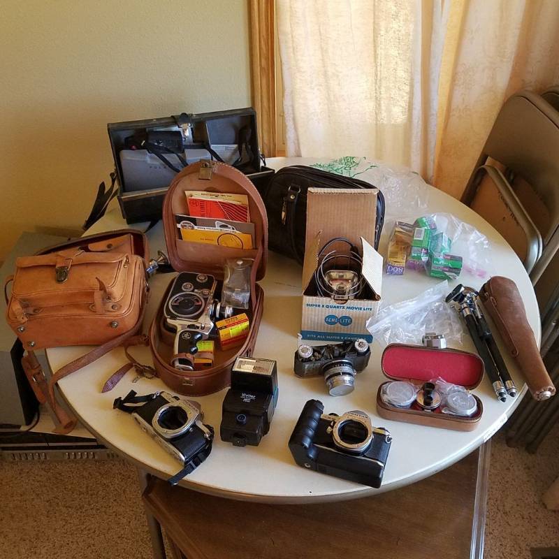 lot 7354 image: old cameras and accessories