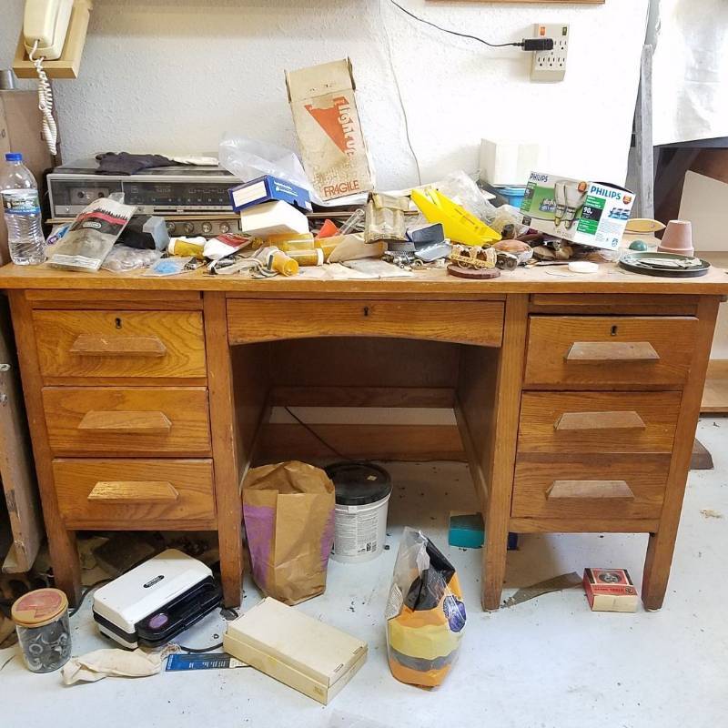 lot 7378 image: Teachers desk and contents