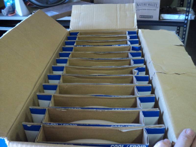 lot 9061 image: (1) case Sylvania Circline Bulbs, 20148-3, 8 diameter, 22 watt, (12) bulbs per case
