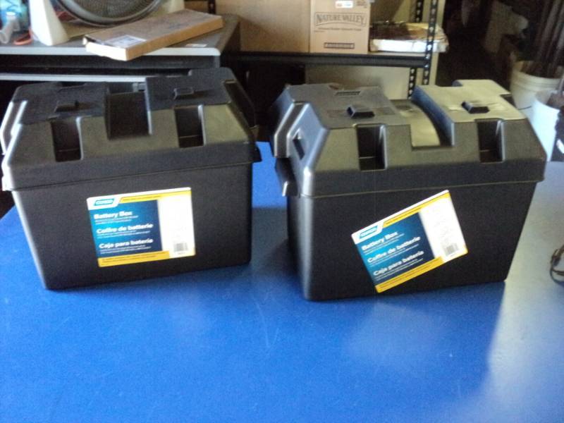 lot 9080 image: (2) ct lot Camco Battery Box Heavy Duty Non-Corrosive plastic, Size Large fits series 27, 30 & 31 Series Batteries