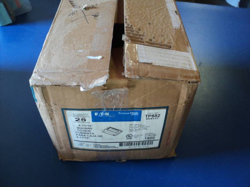 lot 9128 image: (1) box Crouse-Hinds Series 4-1116 Square Cover Cat no. TP582, open box, approx 25 pieces