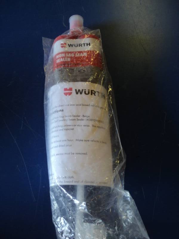 lot 9151 image: Wurth NonSag Seam Sealer