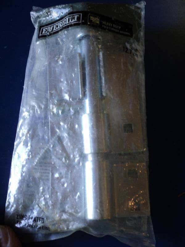 lot 9182 image: Everbilt heavy Duty Bareel Bolt Latch, 5 Zinc Plated