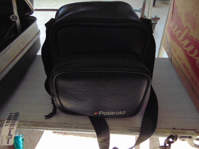 lot 18799 image: Vintage Polaroid with case
