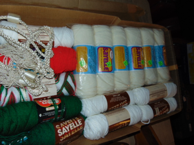 lot 18883 image: Box o yarn