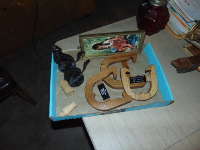 lot 18899 image: Portrait in deco