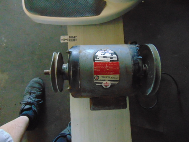 lot 18945 image: electric motor