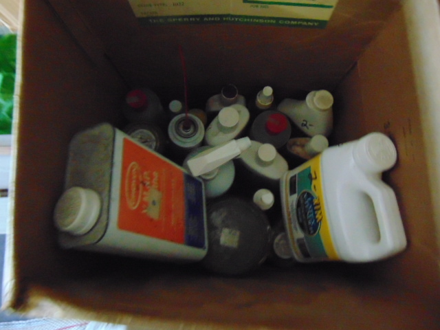 lot 18972 image: miscellaneous chemicals