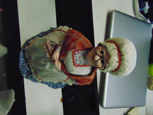 lot 18991 image: doll