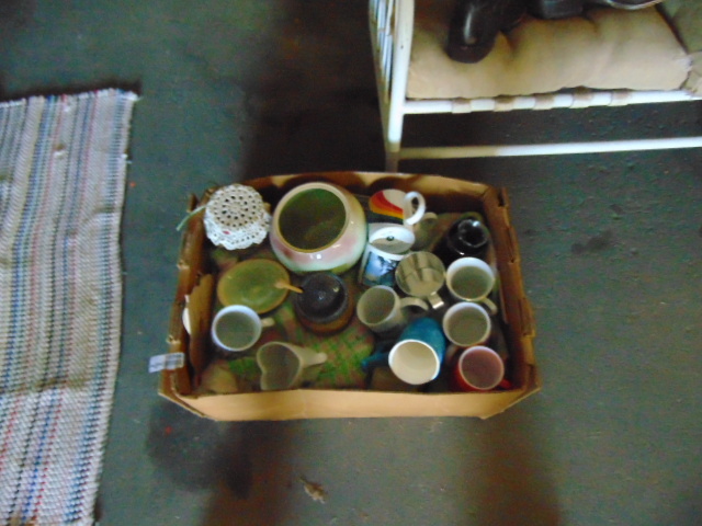 lot 18996 image: assorted coffee cups & More