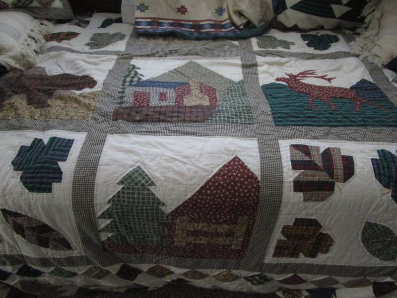 lot 7812 image: Lodge  Woods Quilt Bedding and Pillows
