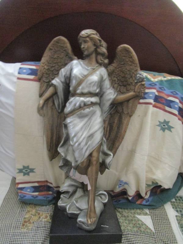 lot 7836 image: Austin Angel Sculpture
