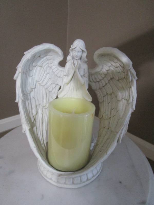 lot 7839 image: Angel Candle Holder with LED Candle