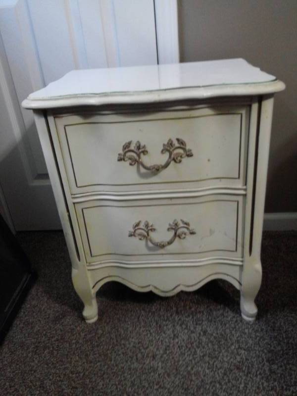 lot 7797 image: Bassett Furniture French Provincial Nightstand