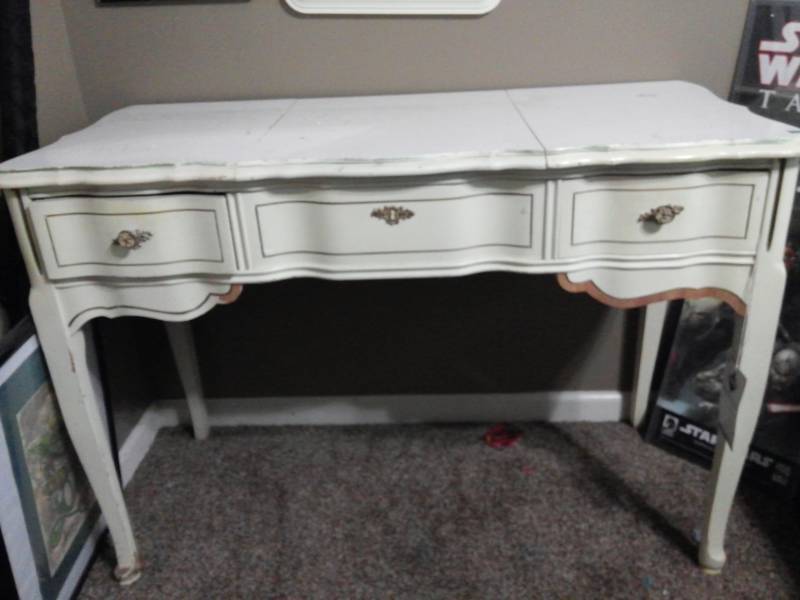 lot 7826 image: French Provincial Ladies Writing Desk  Dressing Table