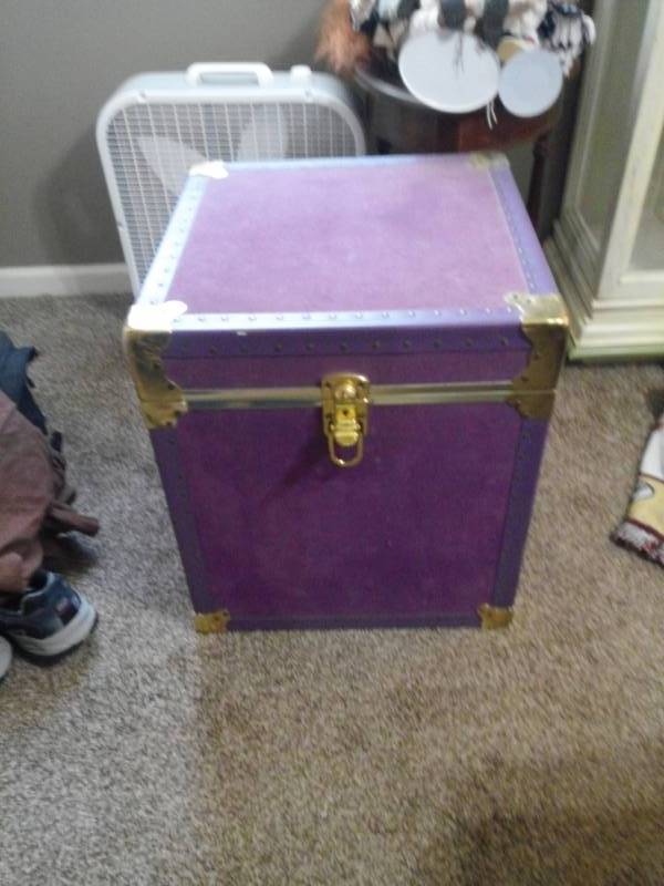 lot 7847 image: Purple Handled Cube Locker Contents Not Included