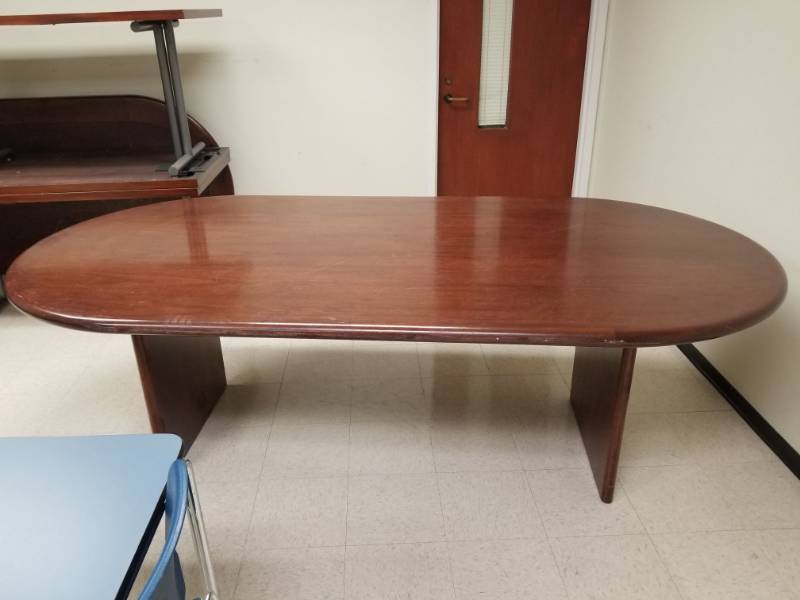 lot 4366 image: Conference Room Table