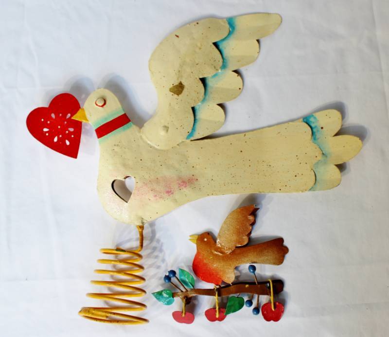 lot 1583 image: Tomie DePaola Metal Bird Ornament and Dove Tree Topper signed