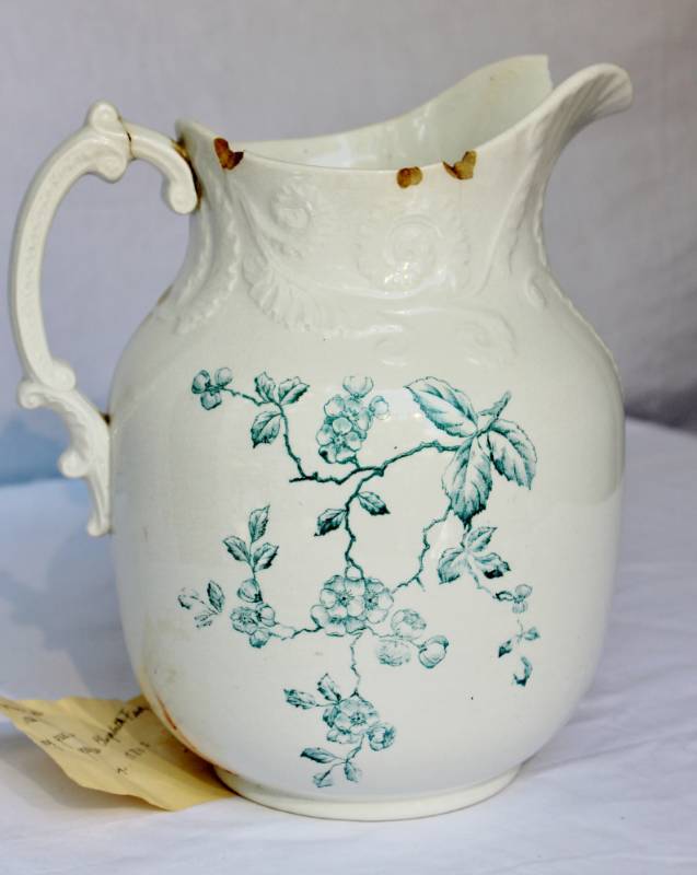 lot 1606 image: ELP Co. WACO China Antique Pitcher from 1880s