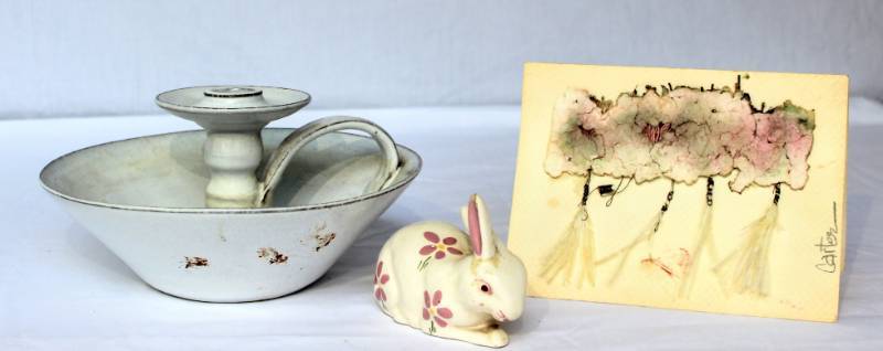 lot 1609 image: Hand Turned Pottery and more