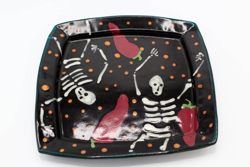 lot 1442 image: 11 Square Day of The Dead Dinner Plate Stephen Kilborn SK Taos NM Collectible Studio Pottery Hand Painted