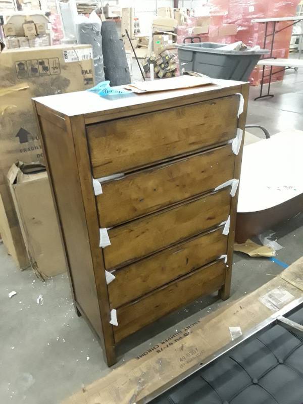 lot 5505 image: Bryant Dresser