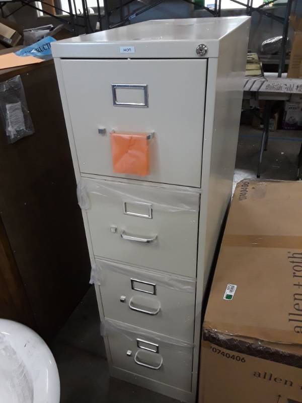 lot 5511 image: 4 Drawer Filing Cabinet