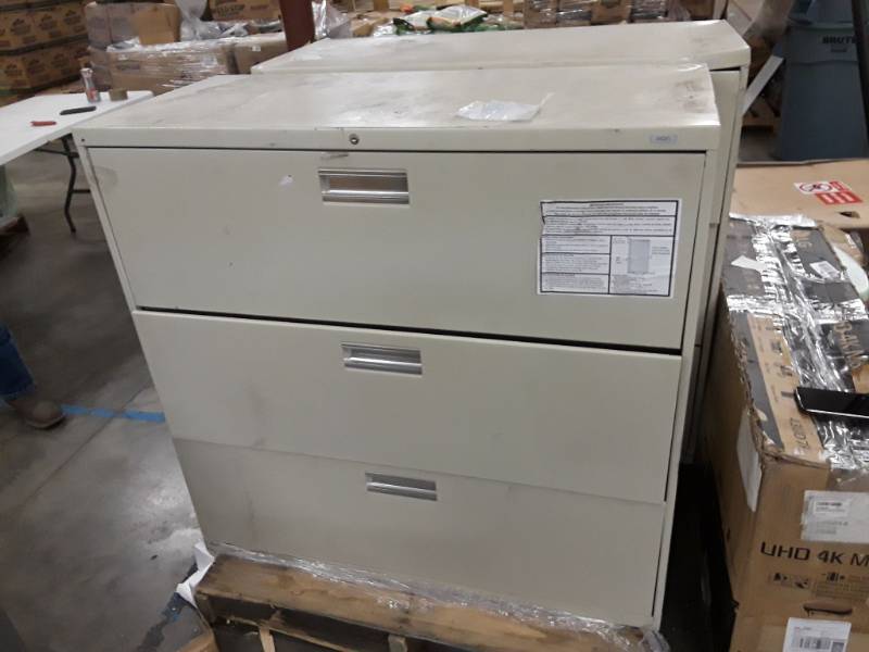 lot 5514 image: File Cabinet