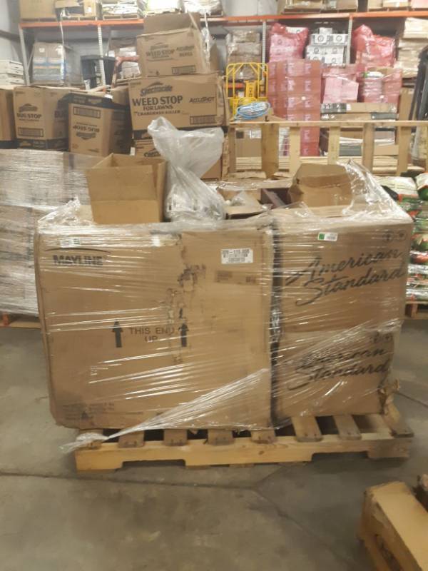 lot 5535 image: Pallet of Misc. Items