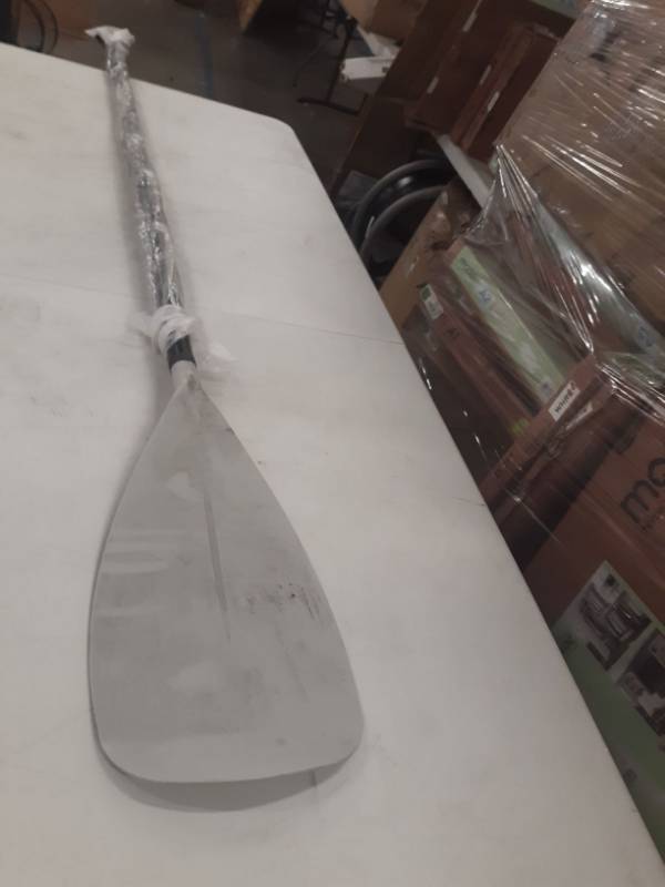 lot 5543 image: 69.5  Oar
