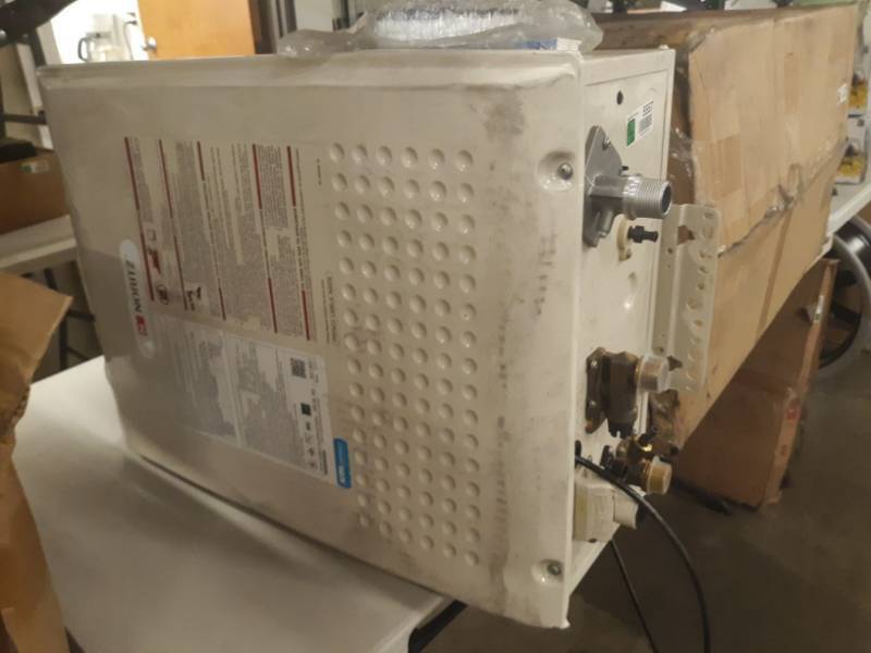 lot 5557 image: Moritz Tankless Water Heater