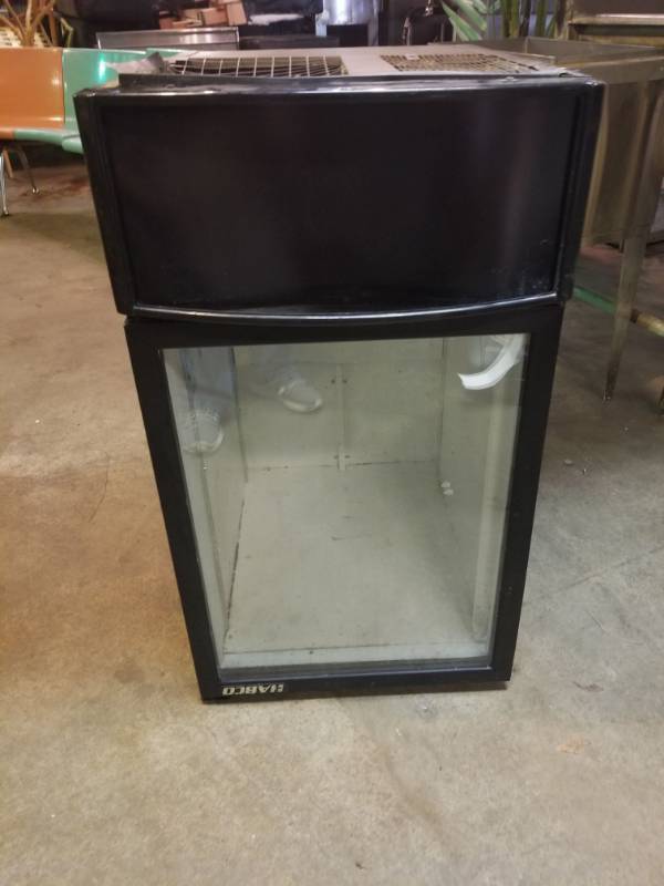 lot 2040 image: Habco Mini Fridge