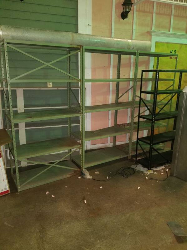 lot 2046 image: 4 Metal Shelving Units