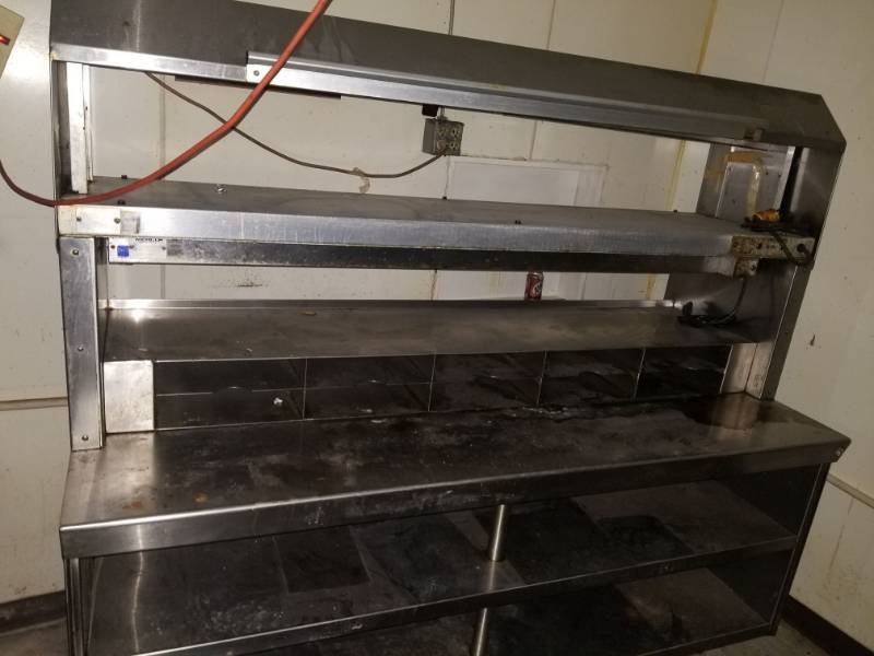 lot 2077 image: Pass Through Prep Table